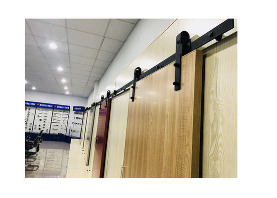 JNK 2 1/4 &quot;Ahır Kapısı Donanımı İç Ahır Kapısı Donanım Kolları ve Düz 2m Parçalı Kilitler